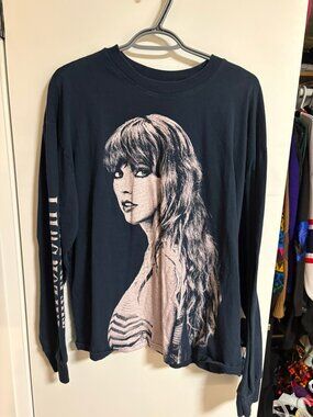Taylor Swift - The Eras Tour Long Sleeve